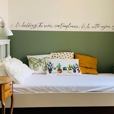 Loft Alessandra 2 Syracuse ภายนอก รูปภาพ